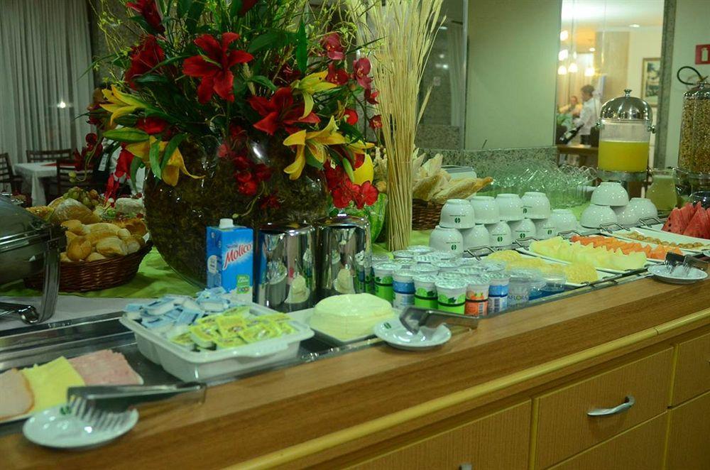 Hotel Golden Park Uberaba By Nacional Inn Zewnętrze zdjęcie