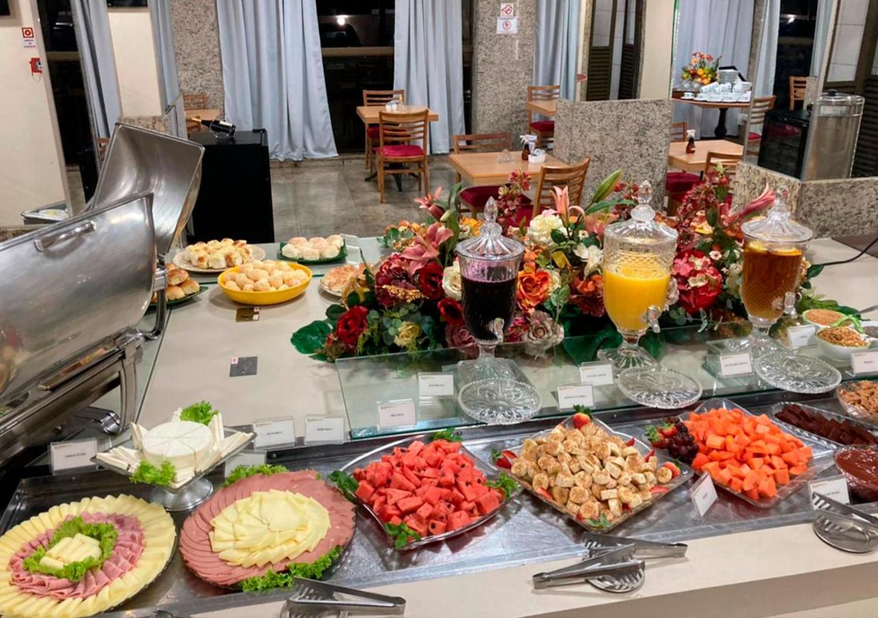 Hotel Golden Park Uberaba By Nacional Inn Zewnętrze zdjęcie