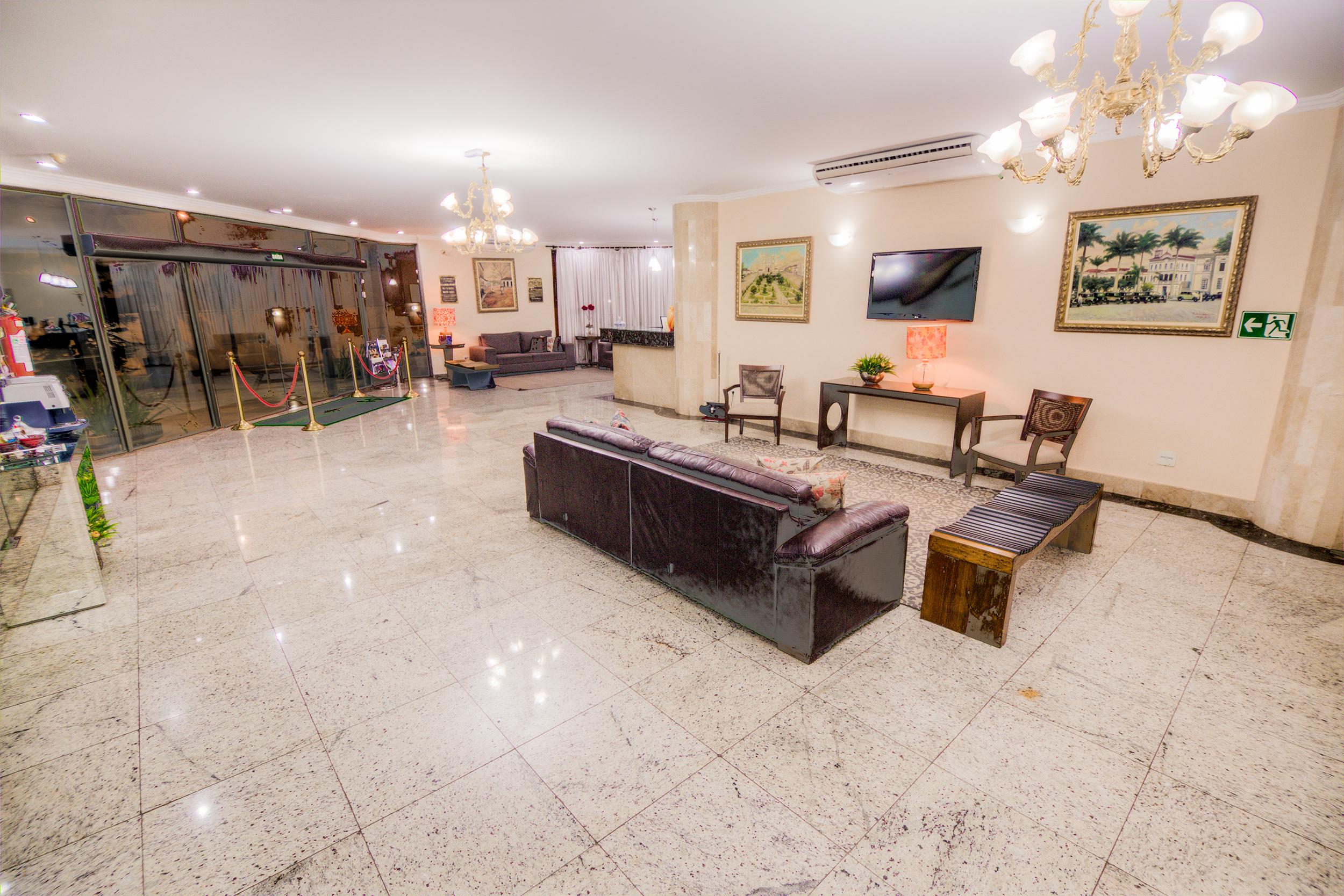 Hotel Golden Park Uberaba By Nacional Inn Zewnętrze zdjęcie