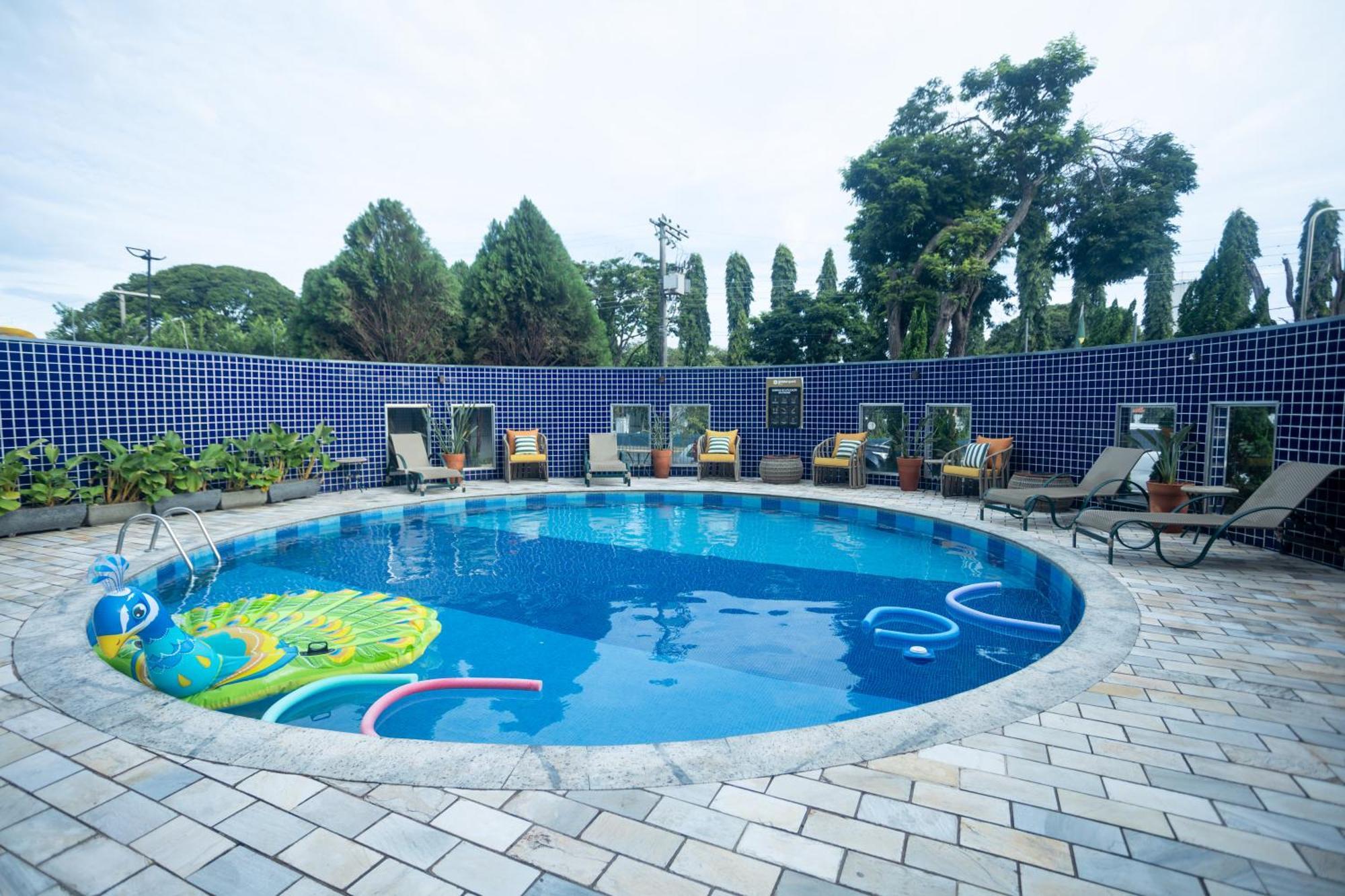 Hotel Golden Park Uberaba By Nacional Inn Zewnętrze zdjęcie